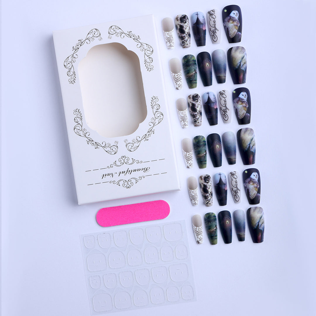 Artificial Nails with Artistic Designs Kalsten