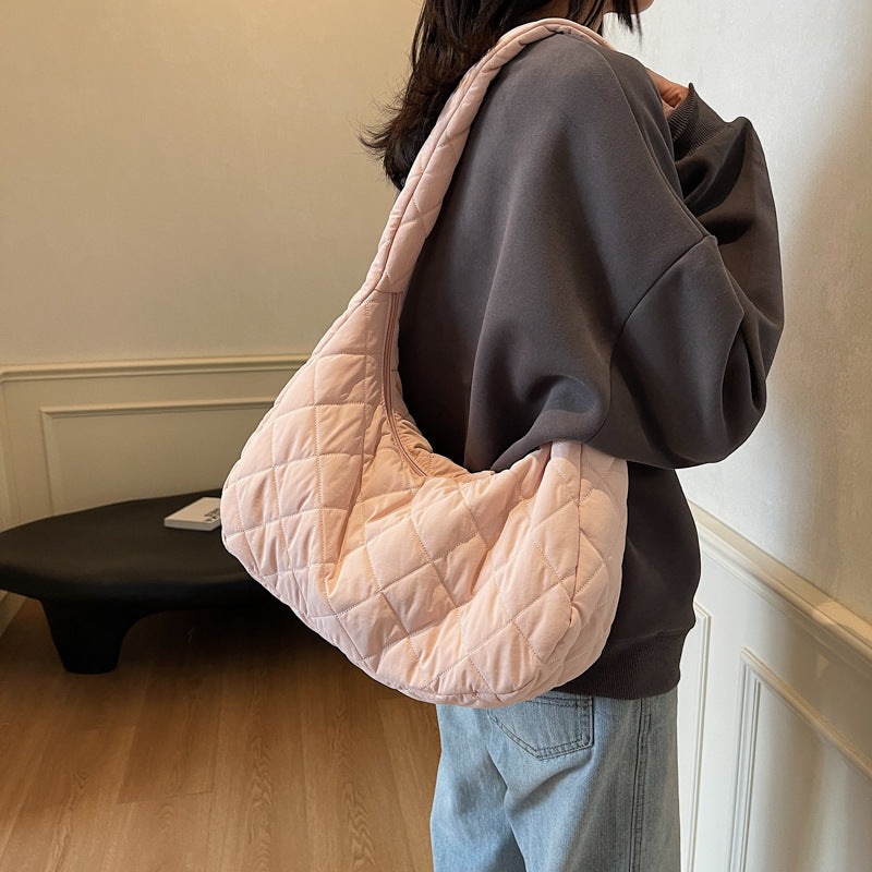 Chic Quilted Hobo Handbag Kalsten