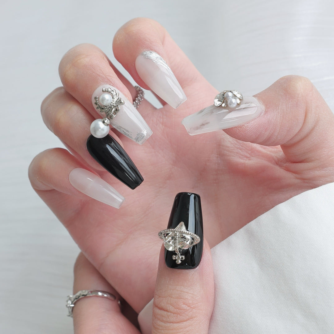 Artistic Satin Press-On Nail Set