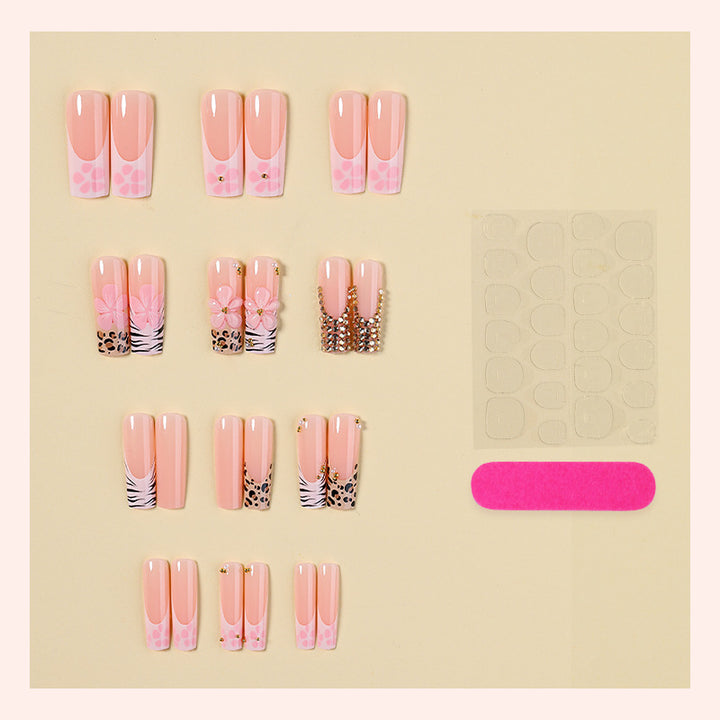 Artificial nail set with rhinestone accents Kalsten