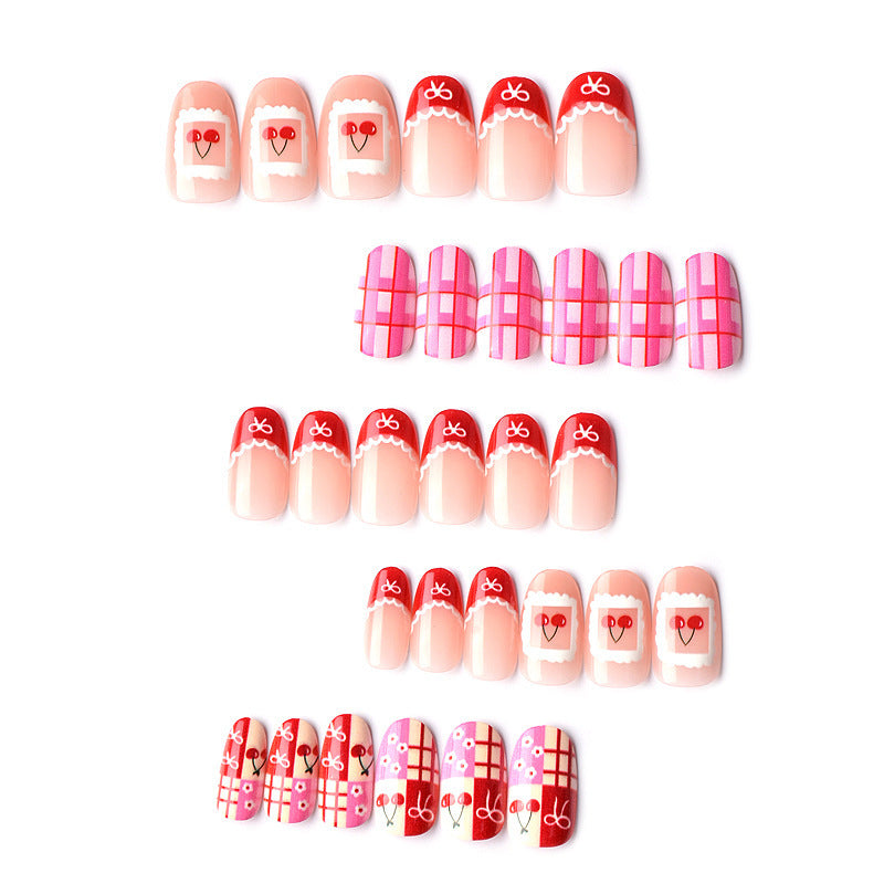 Artistic Holiday-Themed Press-On Nail Design Kalsten
