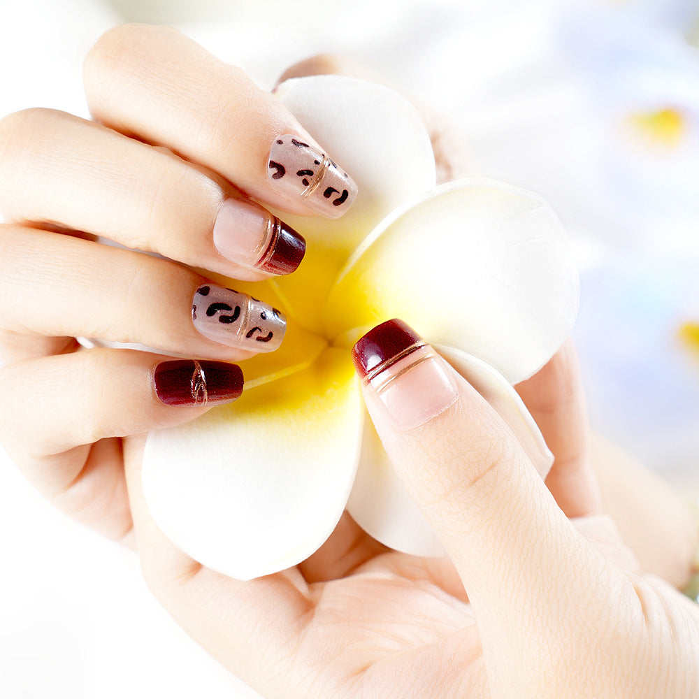 Artistic Press-On Nail Set with Leopard Design Kalsten