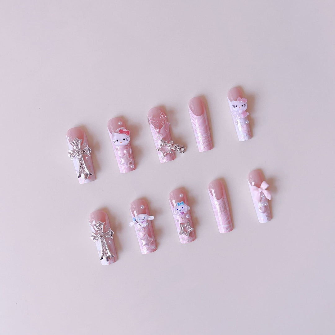 Artificial nail set with playful 3D design Kalsten
