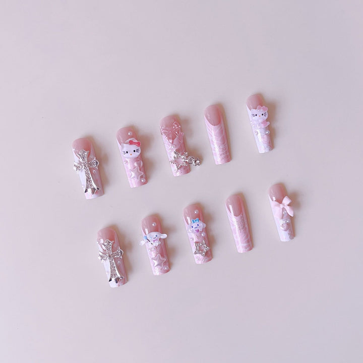 Artificial nail set with playful 3D design Kalsten