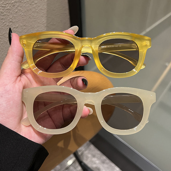 Women's trendy oversized sunglasses with distinctive design Kalsten