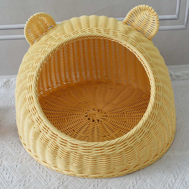 Playful Bear-Shaped Woven Pet Bed Kalsten