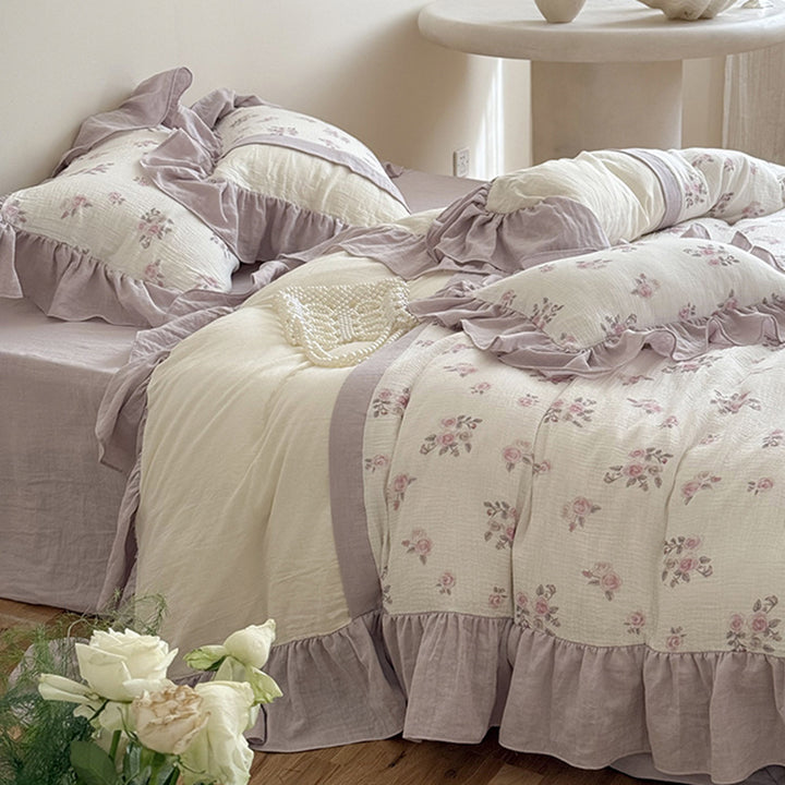 Romantic cotton gauze bed linen set with ruffle and vintage rose print