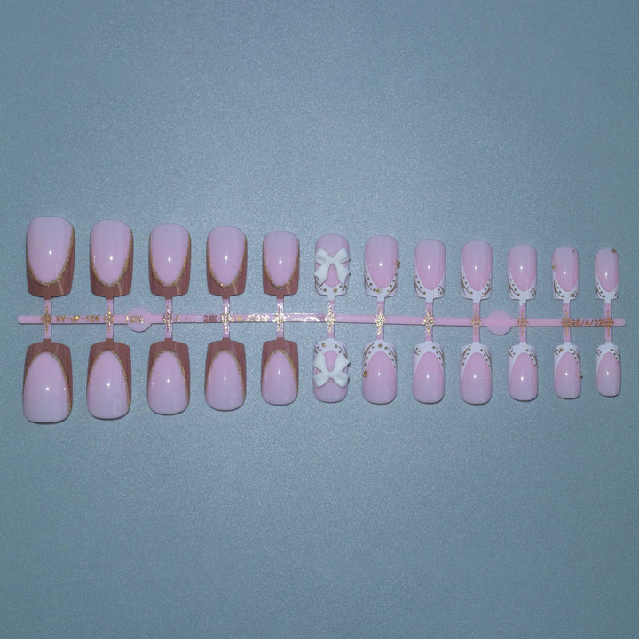 Elegant French Tip Nail Art Kit