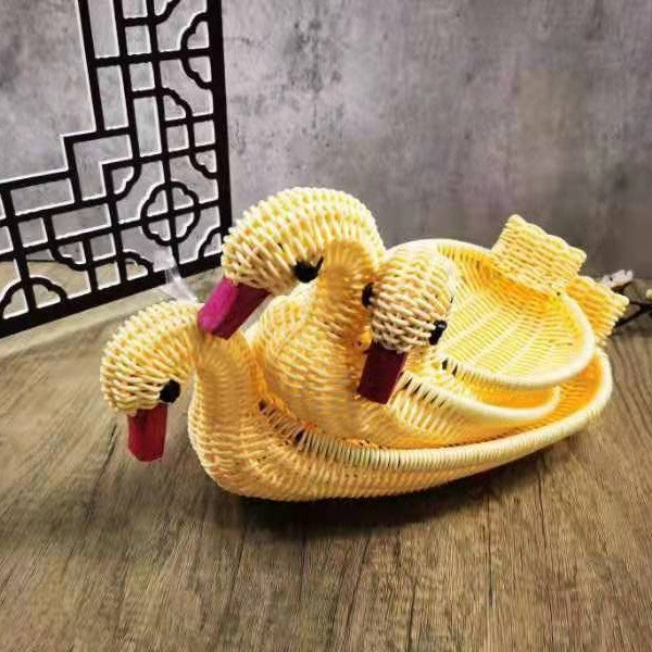 Decorative Woven Dog-Shaped Storage Basket Kalsten