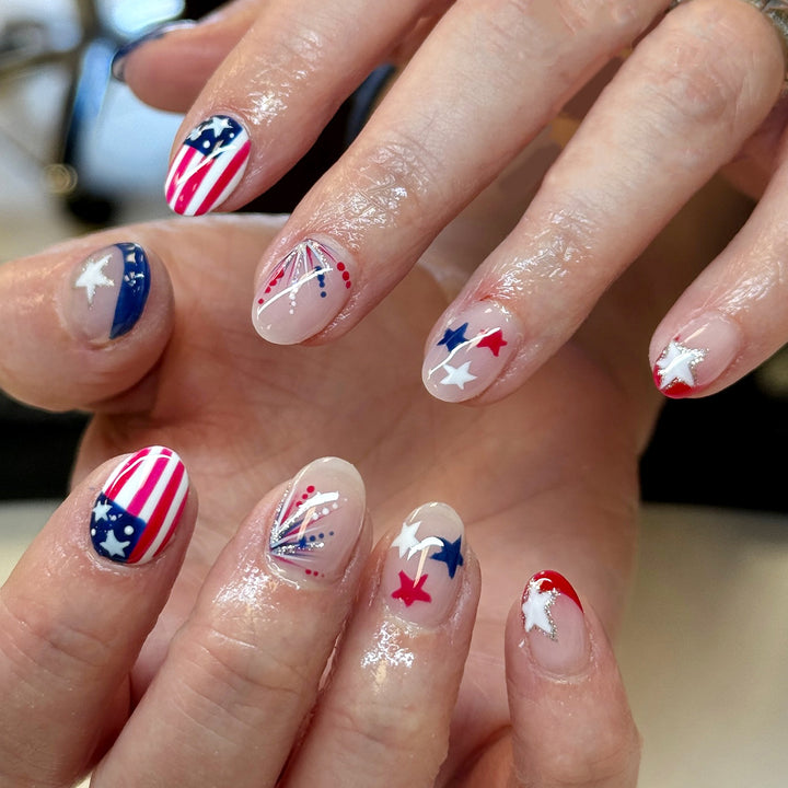 Creative nail art with patriotic motifs Kalsten