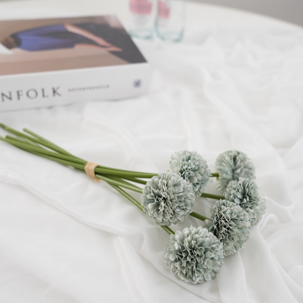 Elegant Floral Bouquet Stem