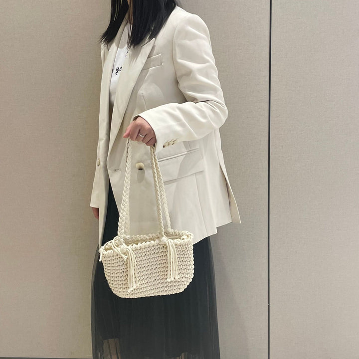 Hand-knotted shoulder bag Kalsten