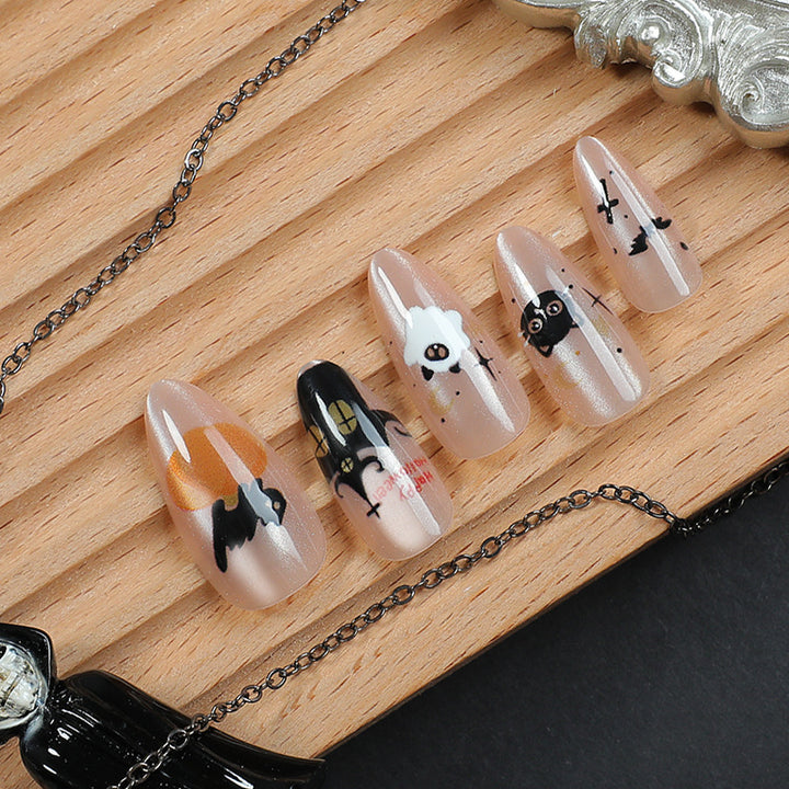 Halloween-Themed Nail Art Press-On Collection