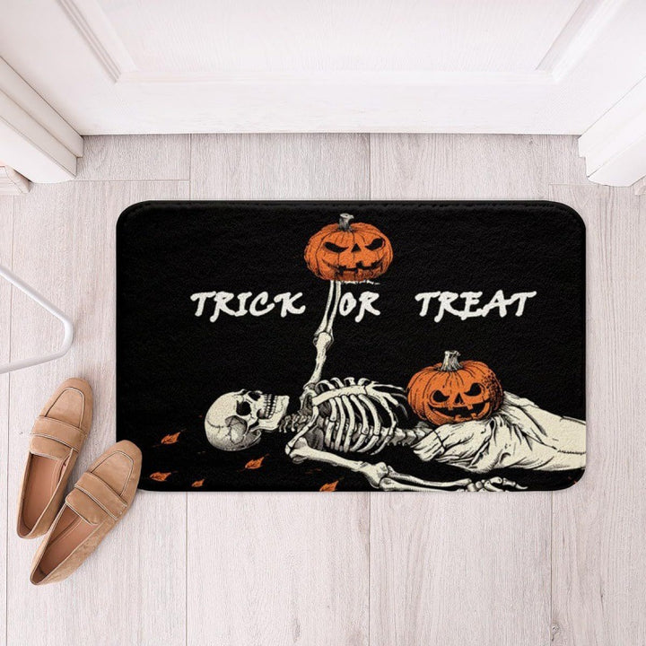Halloween-Themed Welcome Mat Kalsten