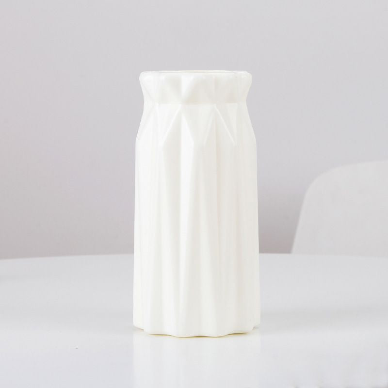 Textured Geometric Ceramic Vase Kalsten