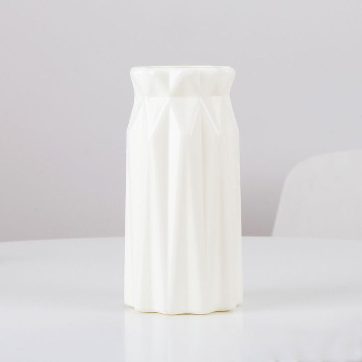 Textured Geometric Ceramic Vase Kalsten