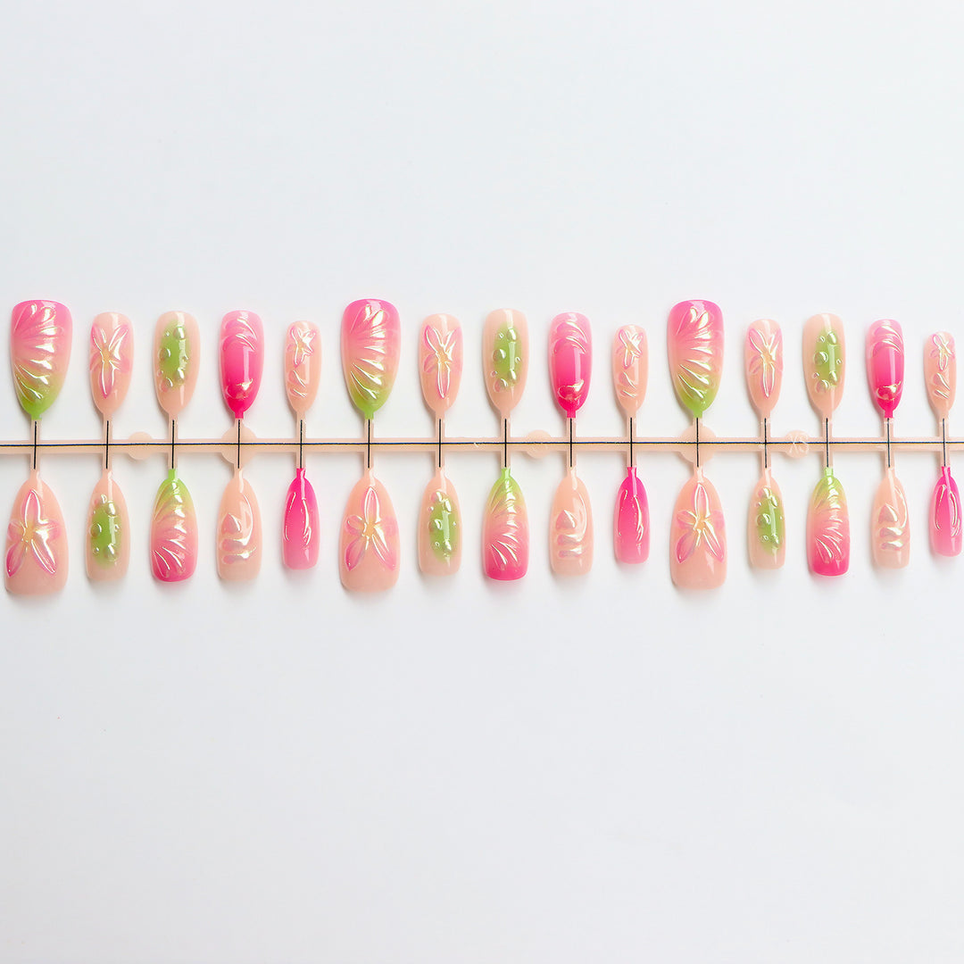Artistic Nail Art Kalsten