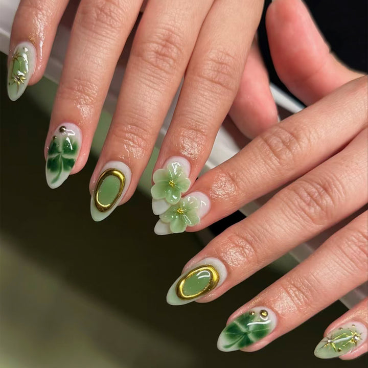 Floral Articulated Press-On Nail Set Kalsten