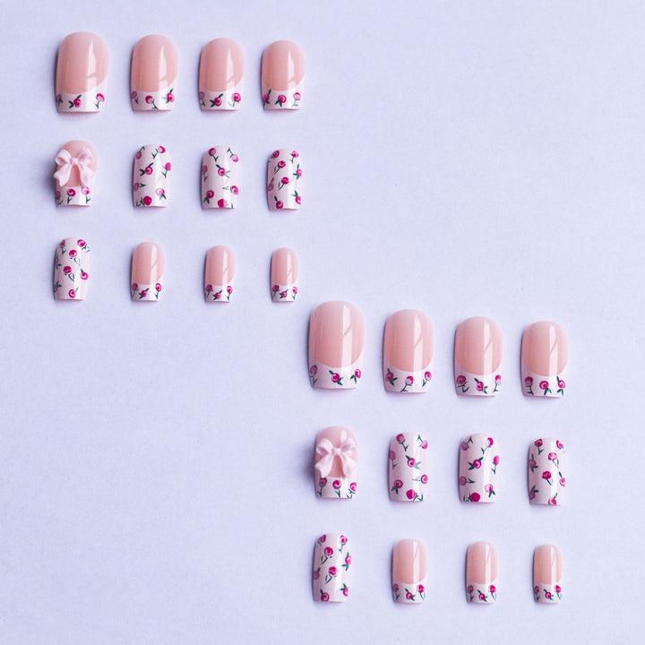 Floral Design Decorative Press-On Nails