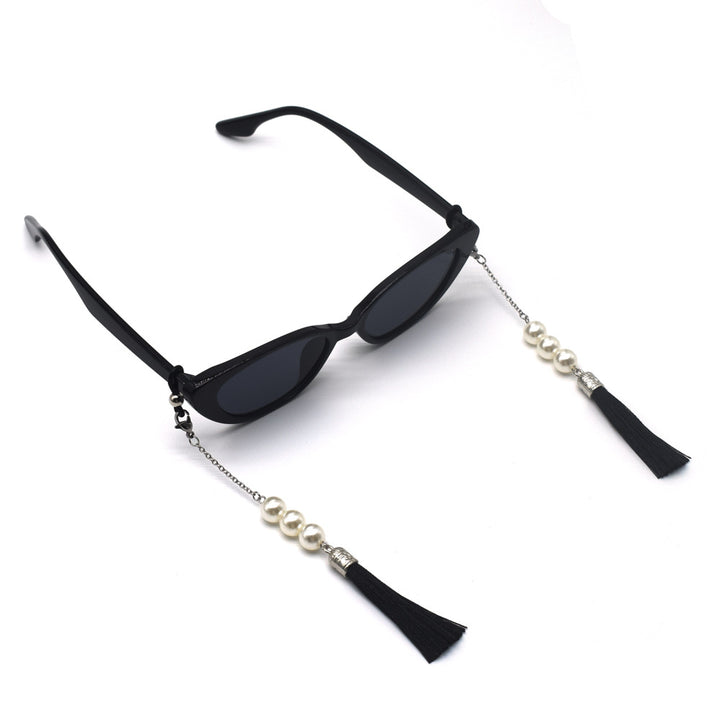 Elegant Tassel Pearl Eyewear Holder Kalsten