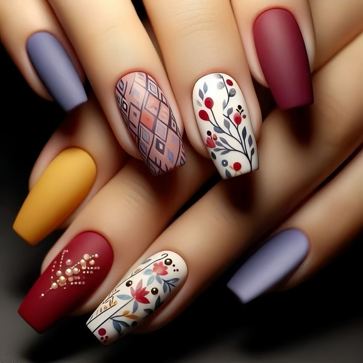 Artificial Nails Set with Floral and Geometric Patterns Kalsten