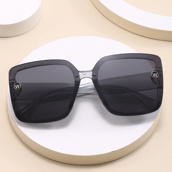Women's fashionable square sunglasses with extravagant design Kalsten