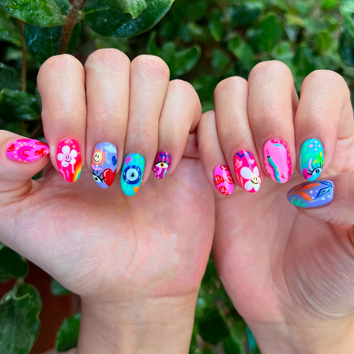 Creative and colorful nail art Kalsten