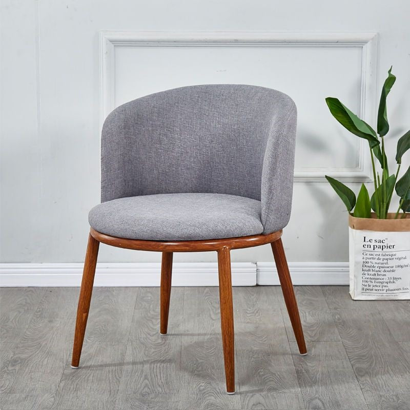 Polster chair with modern curves and comfortable seating surface Kalsten