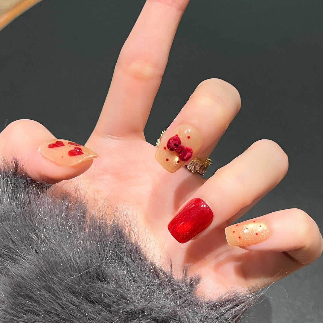 Festively Themed Press-On Nail Art Set Kalsten