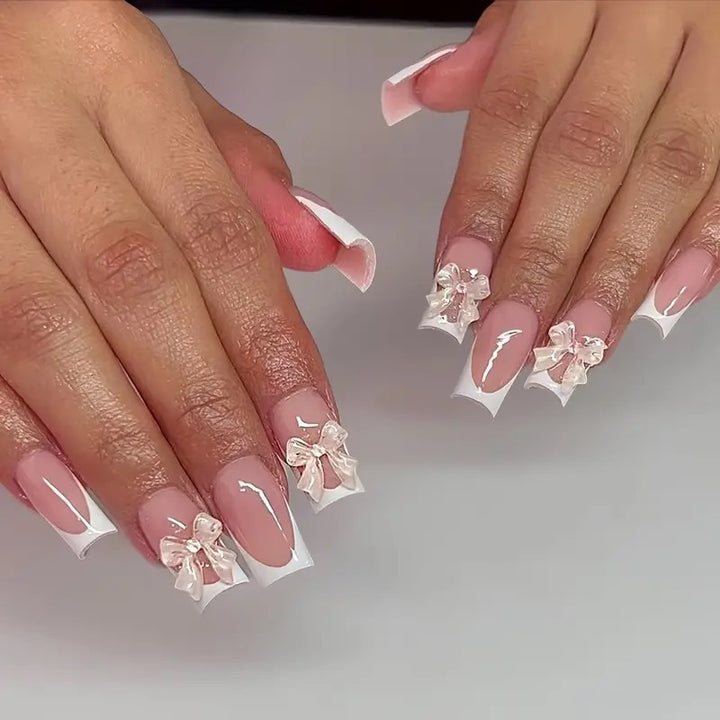 Artificial nail tips with delicate bow decorations Kalsten
