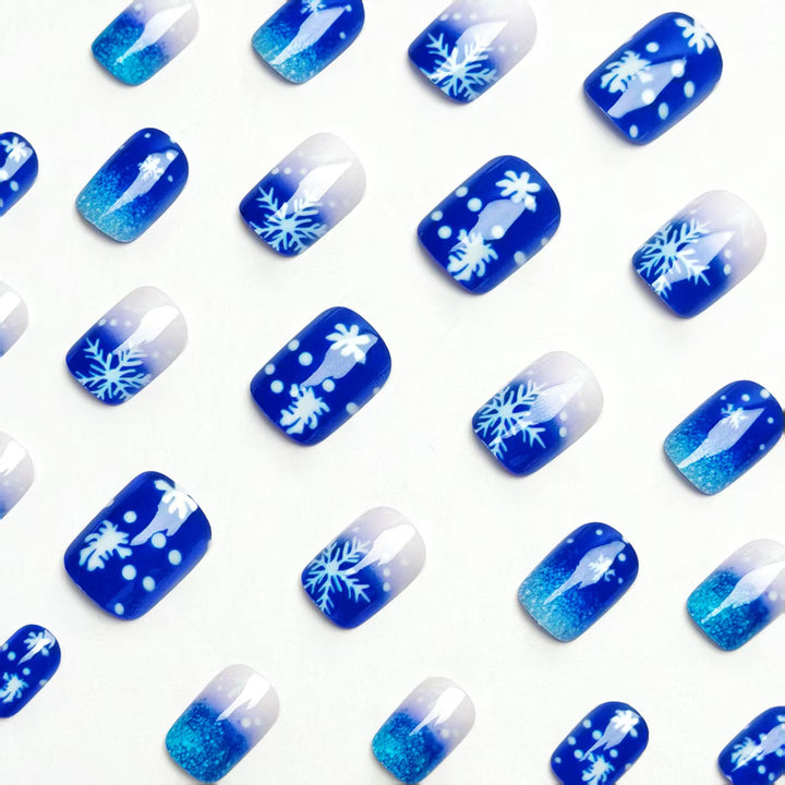 Artificial nails with Elegant Winter Landscape Design Kalsten