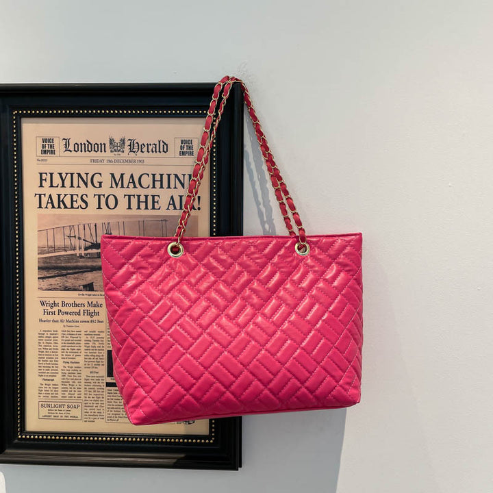 WoQuilted Tote Bag with Chain Handles Kalsten