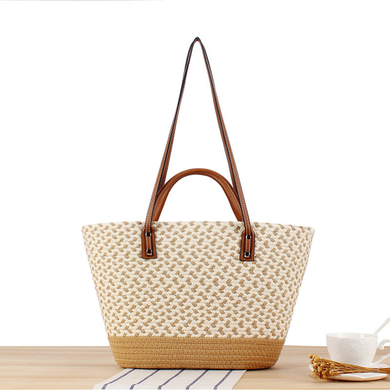Spacious Shopping Bag Made from Handwoven Natural Material Kalsten