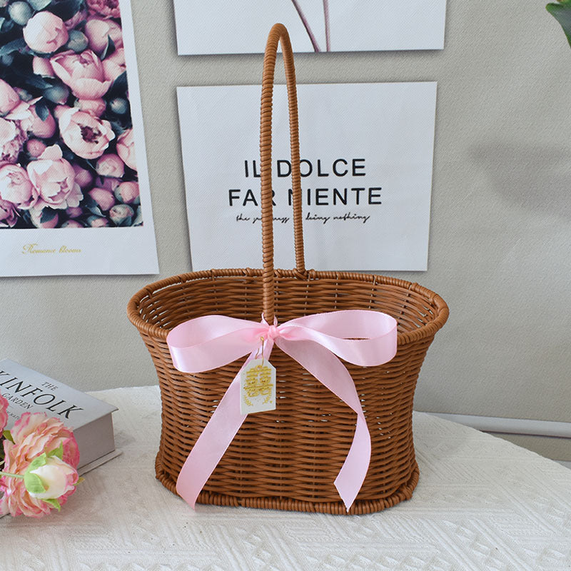 Chic Woven Handbag with Pearl Accent Kalsten
