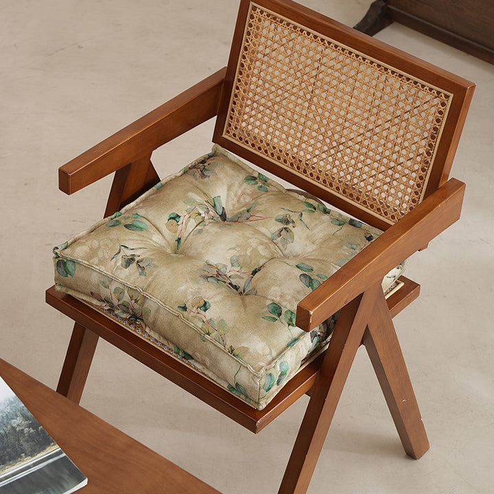 Padded square seat cushion with tufted stitching and fine bamboo print Kalsten