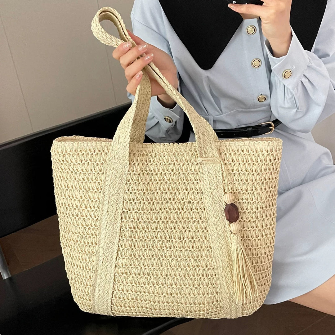 Elegant Shoulder Bag Made of Woven Straw Kalsten