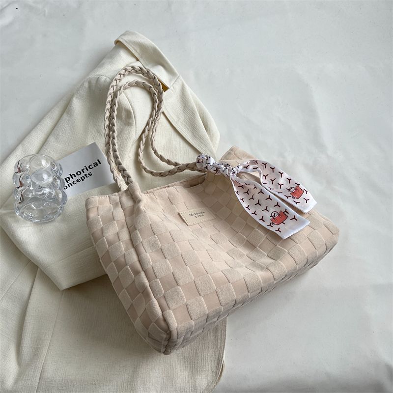 Woven Handcrafted Tote Kalsten