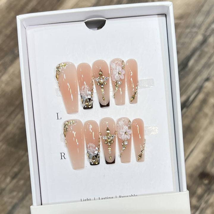 Artistic Reusable Press-On Nail Set with Floral and Gold Accents Kalsten
