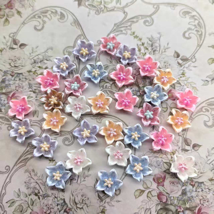 Decorative flower appliqués Kalsten