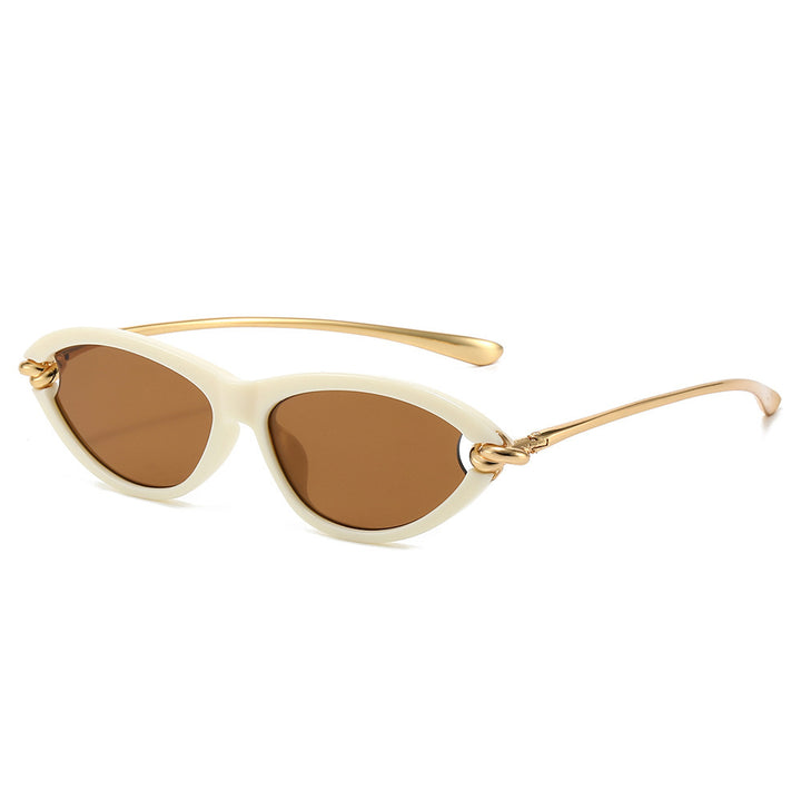 Chic Cat-Eye Sunglasses with Gold Accents Kalsten