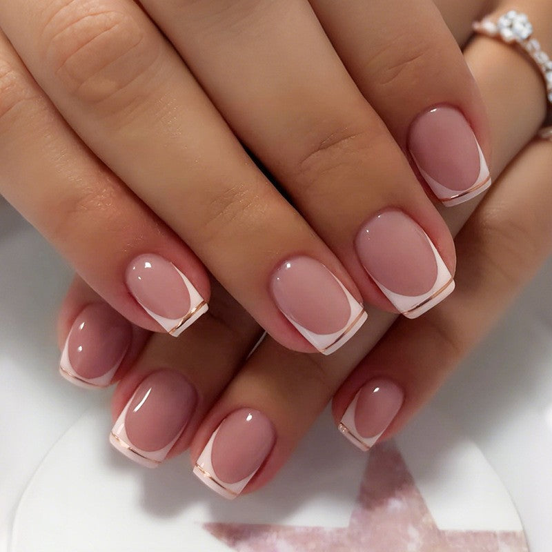 Artificial nail set with luxurious high gloss and elegant shape Kalsten