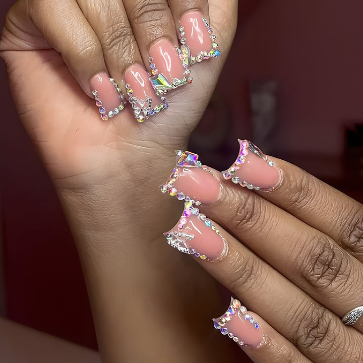 Rhinestone-Embellished Press-On Nail Art Kalsten