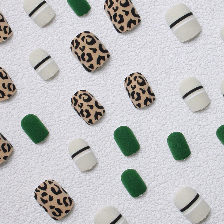 Trendy Nail Art Set Kalsten
