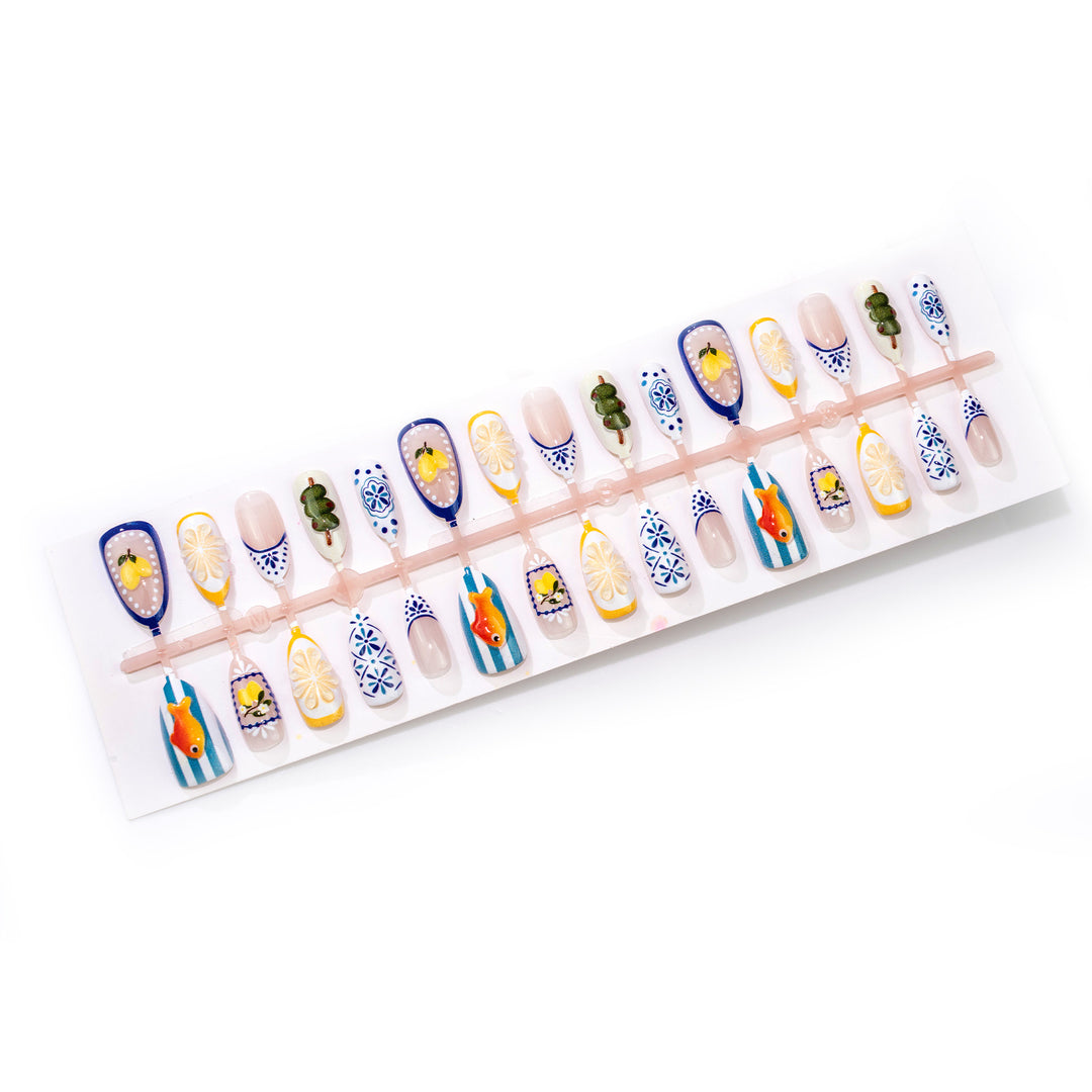 Artistic Themed Press-On Nail Set Kalsten