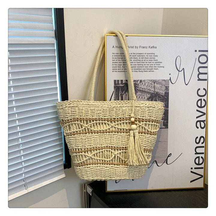 Stylish and Spacious Macrame Bag Kalsten