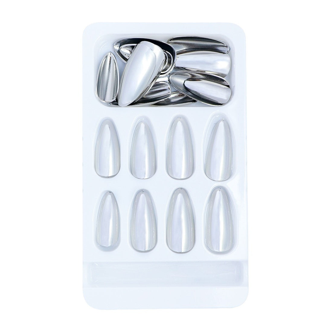 Elegant Mirror Finish Press-On Nail Set Kalsten