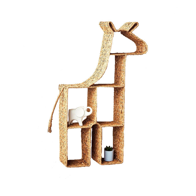 Handcrafted basket with hanging design Kalsten
