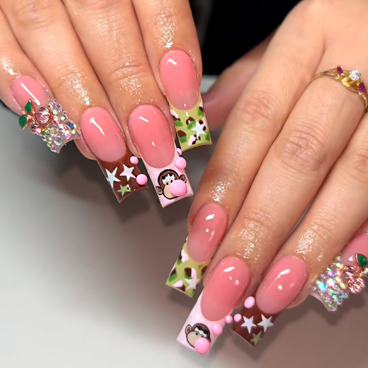 Creative and Playful Artificial Nails Kalsten