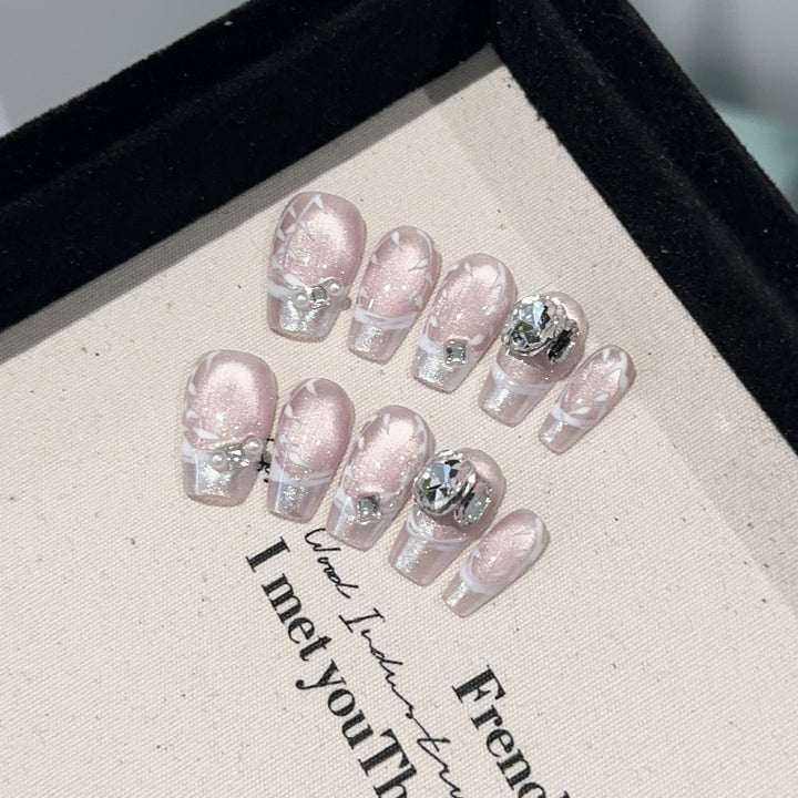 Elegant Press-On Nail Art Set with Gemstone Accents