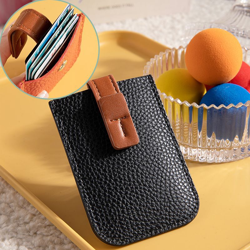 Minimalist RFID-Blocking Leather Card Holder Kalsten